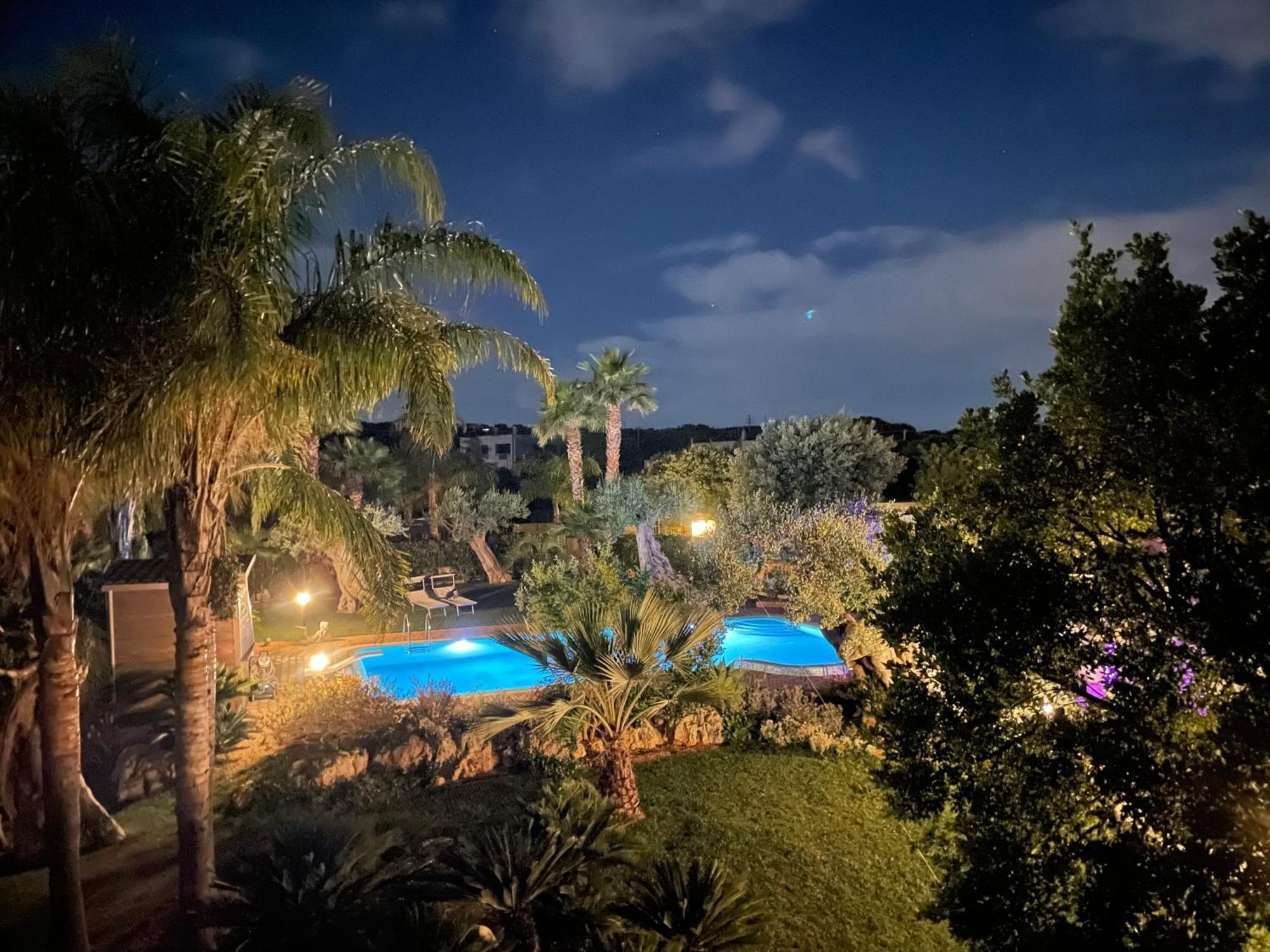 Alla Villa Di Angelo Monopoli Rum bild